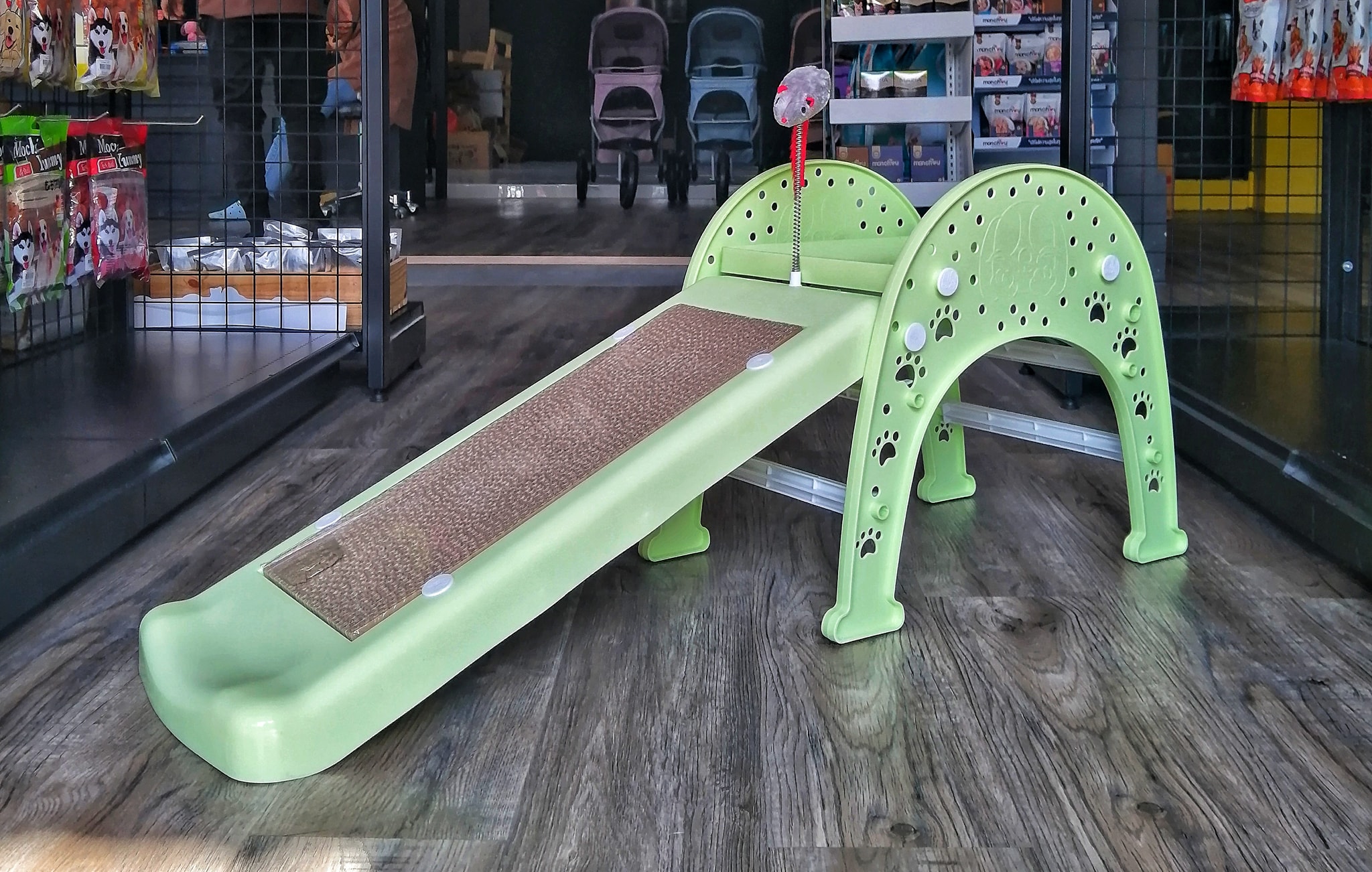 ของเล่นเจ้าเหมียว สไลเดอร์ที่ฝนเล็บ ของเล่นดุ๊กดิ๊ก