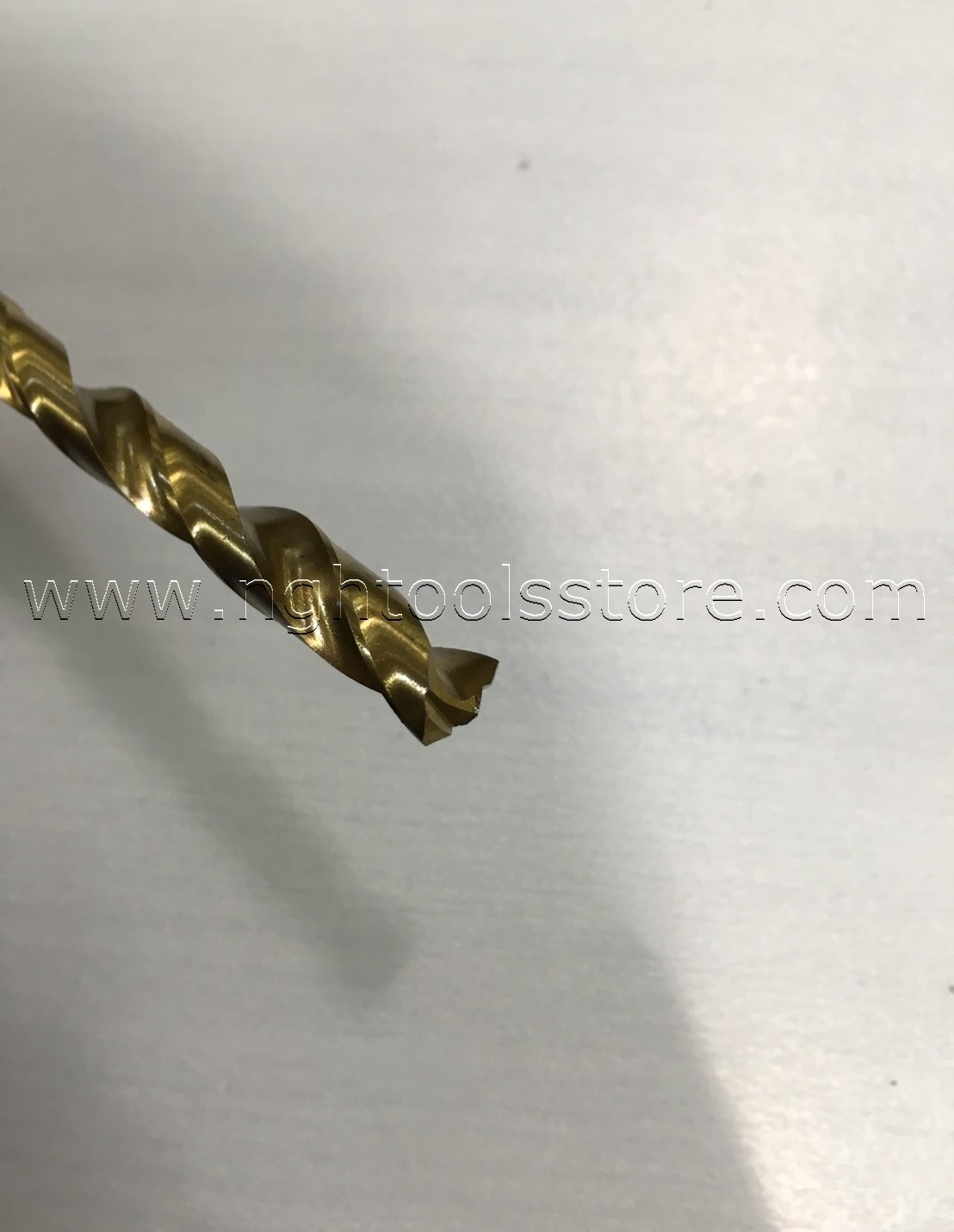 ดอกสว่านเจาะเหล็ก HSS สีทอง ลับปากพิเศษ 16 ตัวชุด ยี่ห้อ APEX