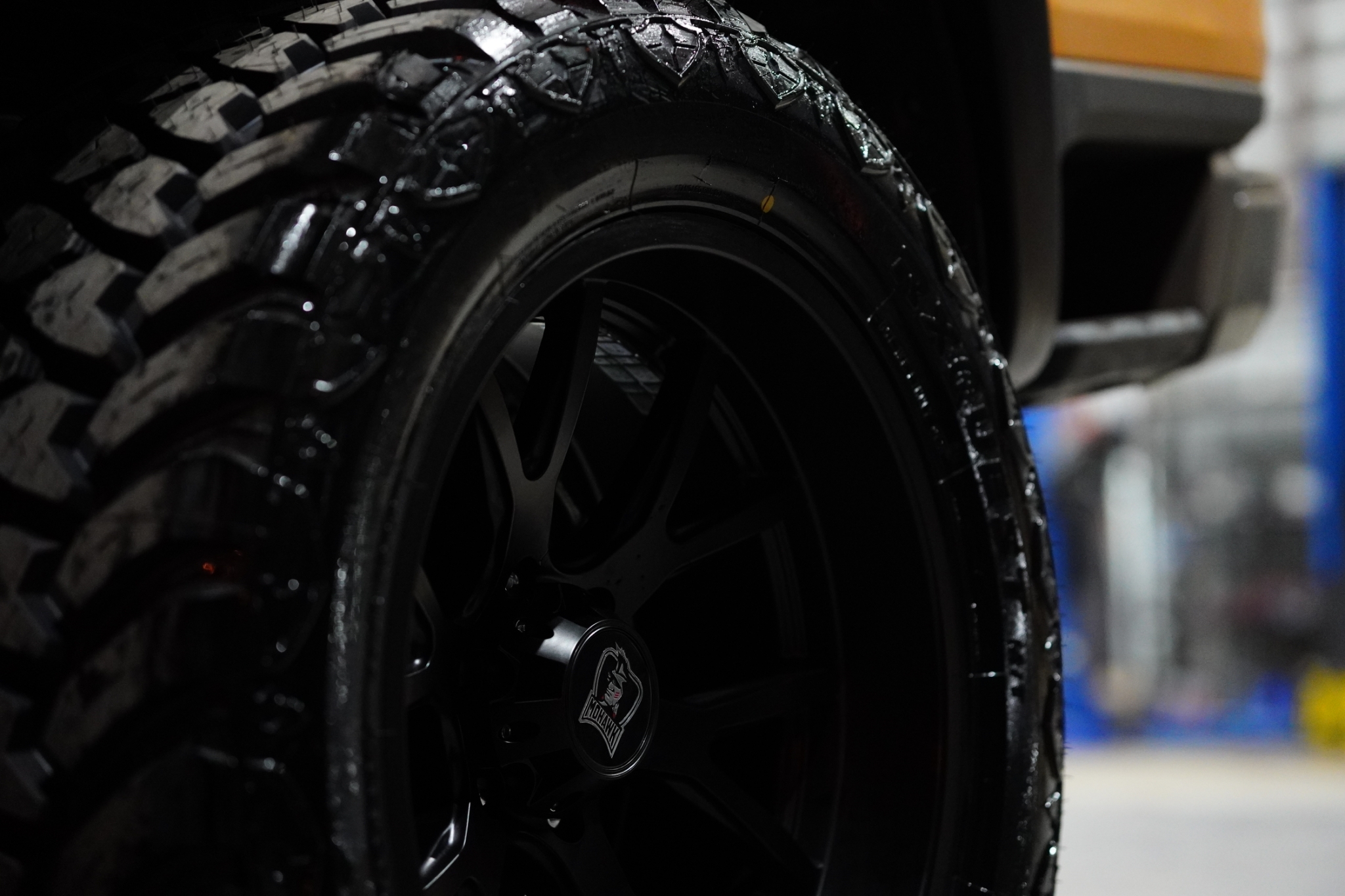 ชุกล้อ+ยาง FORD RANGER WILDTRACK NEXT GEN ราคาถูกที่ STEP9