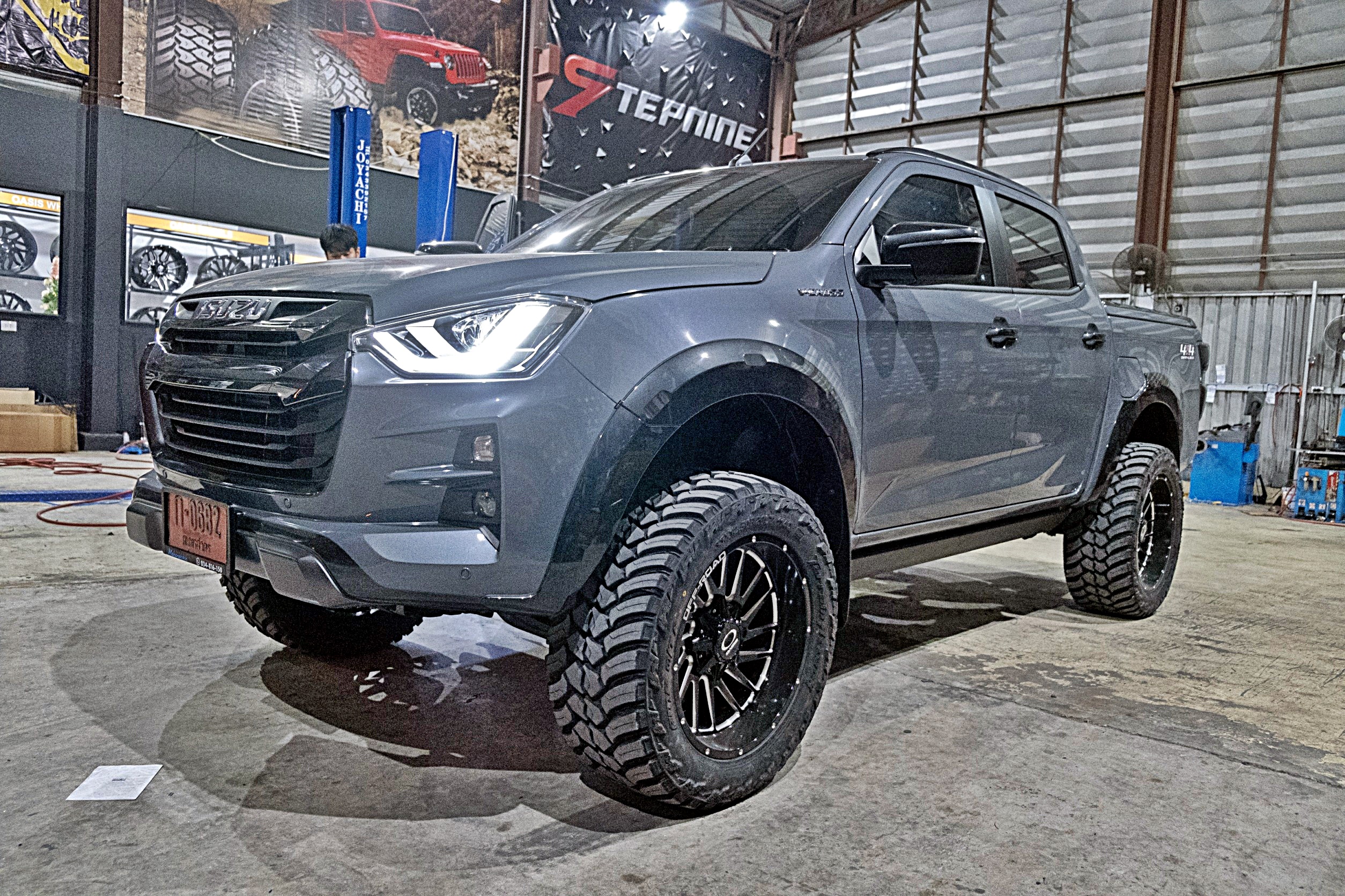 #D_MAX_จองคิวมาจากสมุทรสาคร ทำทรงเมกกาที่ STEP9