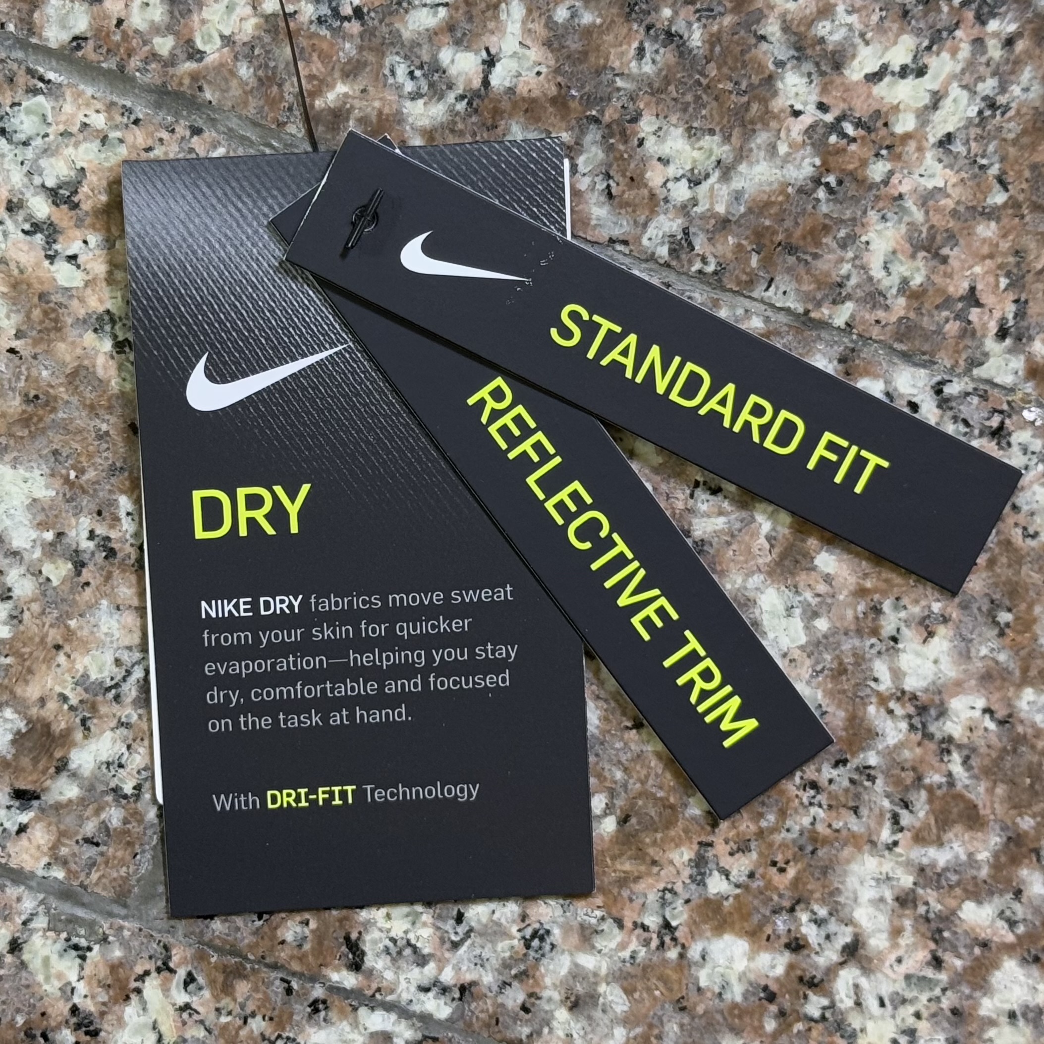 เสื้อวิ่ง Nike Miler Dri-FIT Running Shirt ‘BLACK’ (S,M)