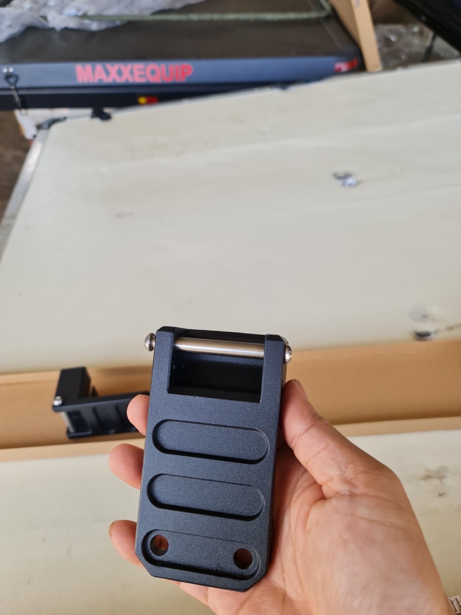 ครอสบาร์ ติดอลูแม็กซ์โปร BY MaxX EQUIP