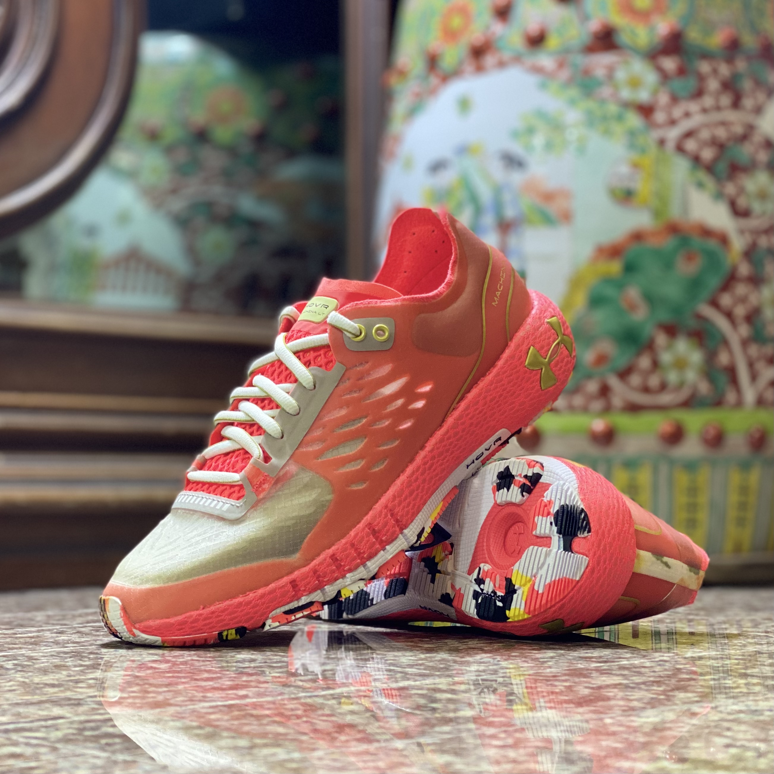 รองเท้าวิ่ง Under Armour HOVR Machina LT ‘LIMITED’ (W6.5US)