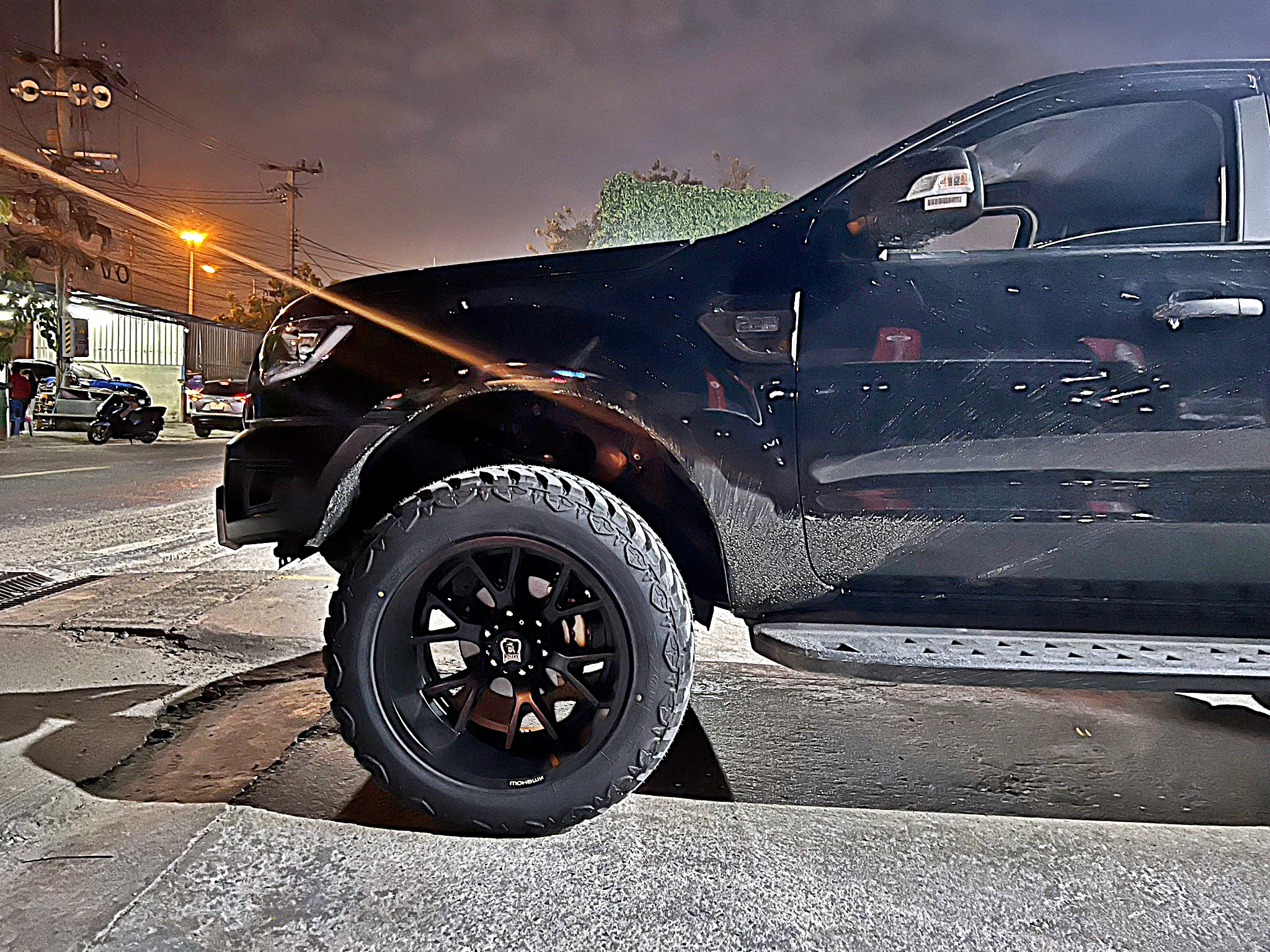 FORD RAPTOR แต่งทรงเมกาที่ STEP9
