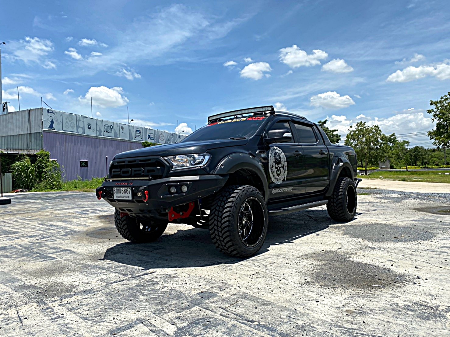 FORD WILDTRACK ทรงเมกา