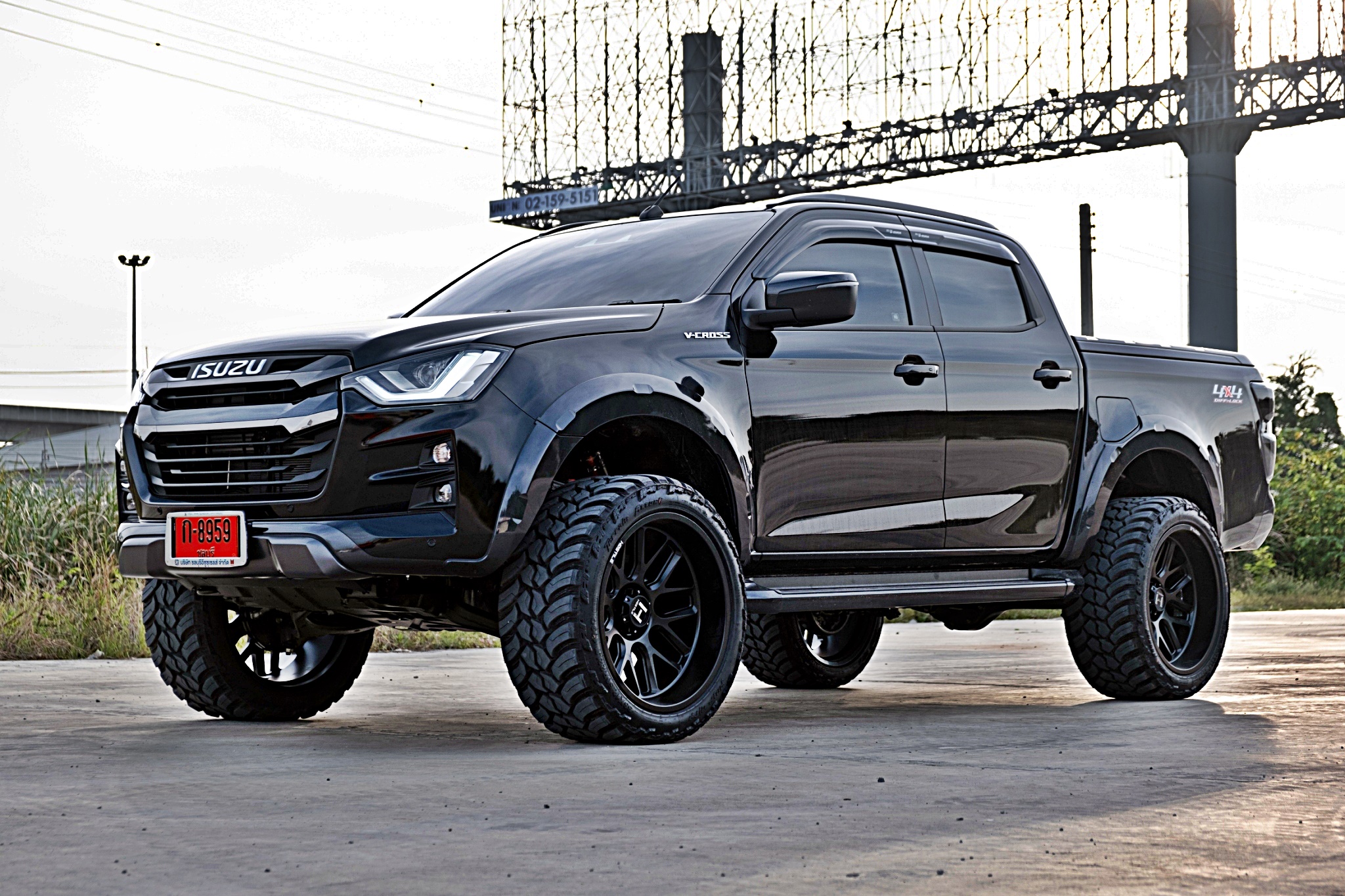 ล้อแท้ HOSTILE H120 ขอบ22 ใส่ D-MAX