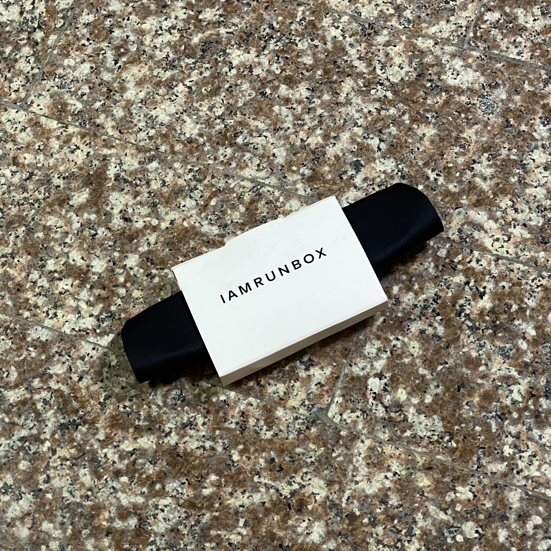 กระเป๋าวิ่ง Iamrunbox MINI ‘BLACK’