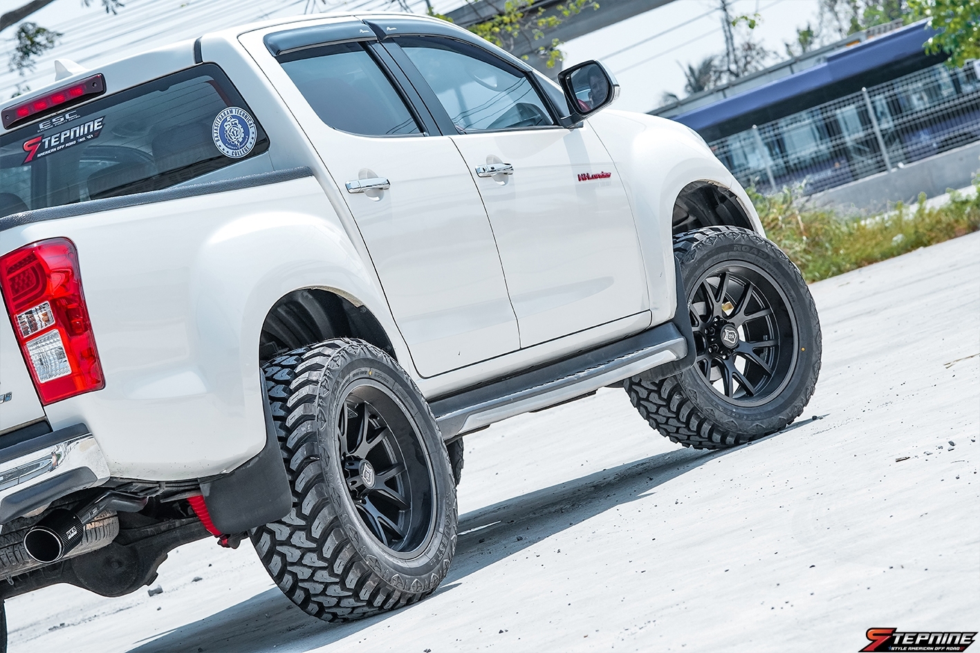 D-MAX จากสมุทรสาคาร แต่งเมกาครบชุดที STEP9