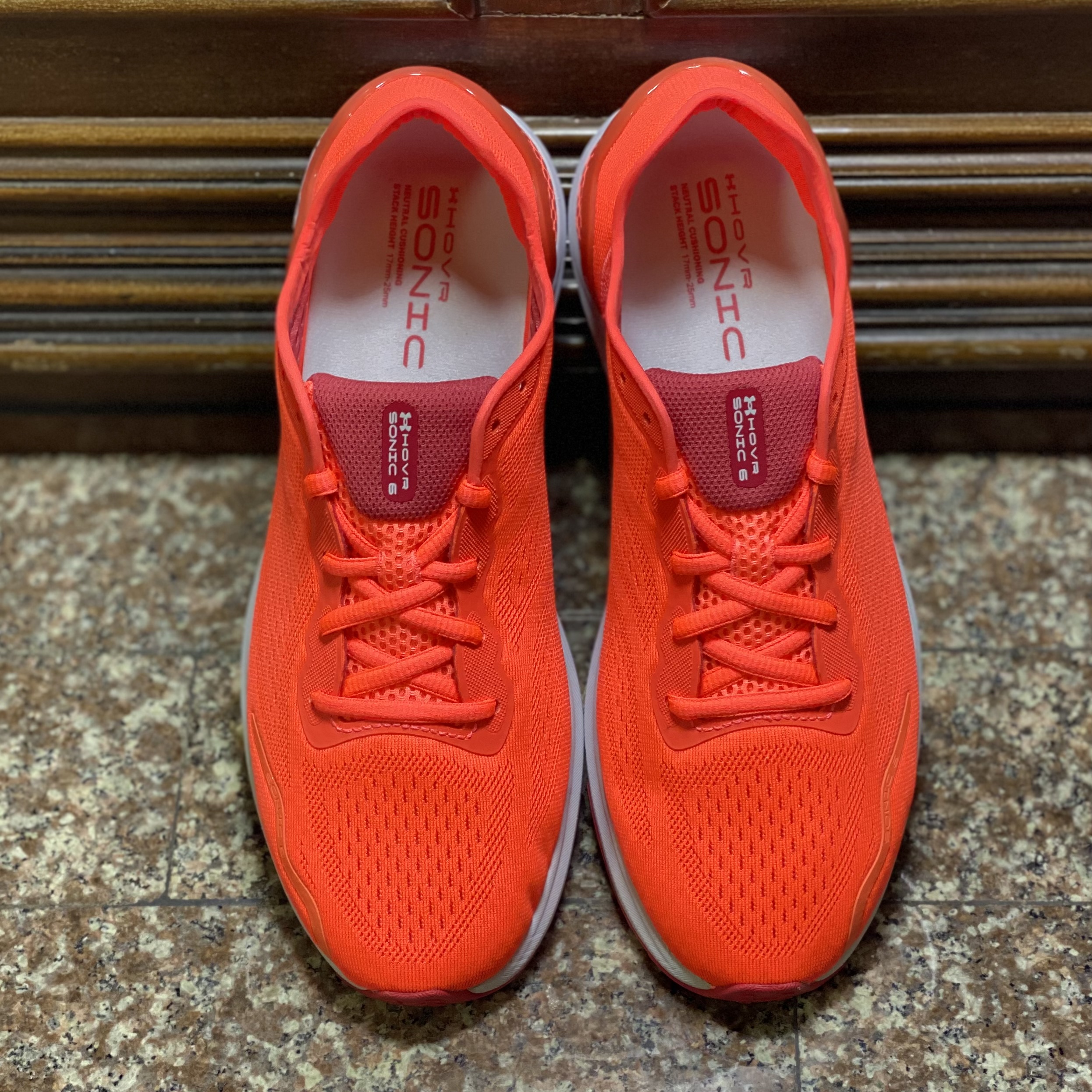 รองเท้าวิ่ง Under Armour HOVR Sonic 6 (M9US)