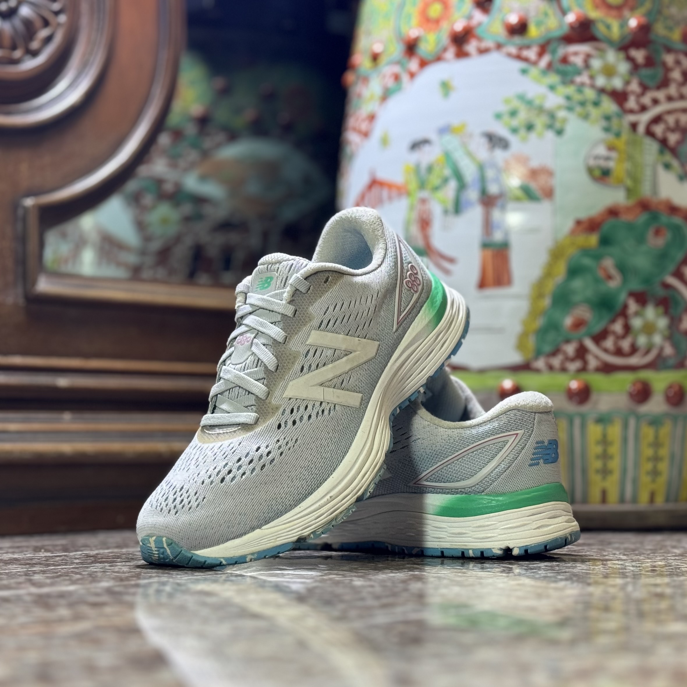 รองเท้าวิ่ง New Balance 880 V9 Women #มือ2 (W7.5US)