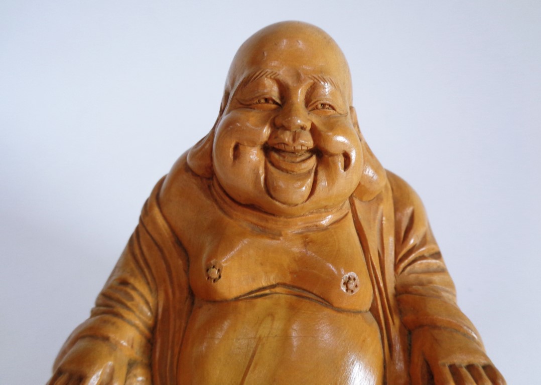 Antique China Smiling Buddha"Laughing Buddha" Wood carving / งานไม้แกะสลัก พระสังกัจจายน์