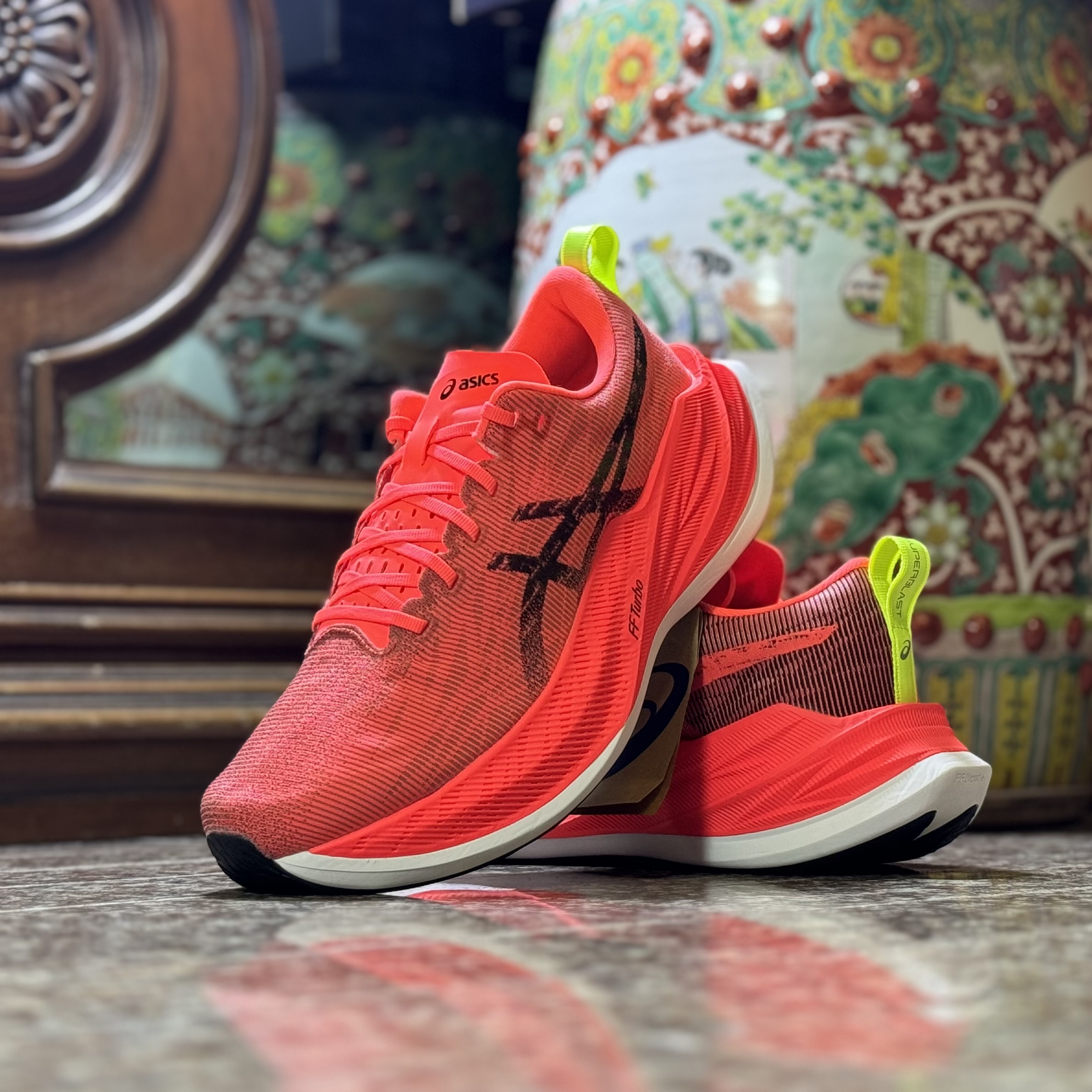 アシックス SUPERBLAST 2 （27.5センチ）