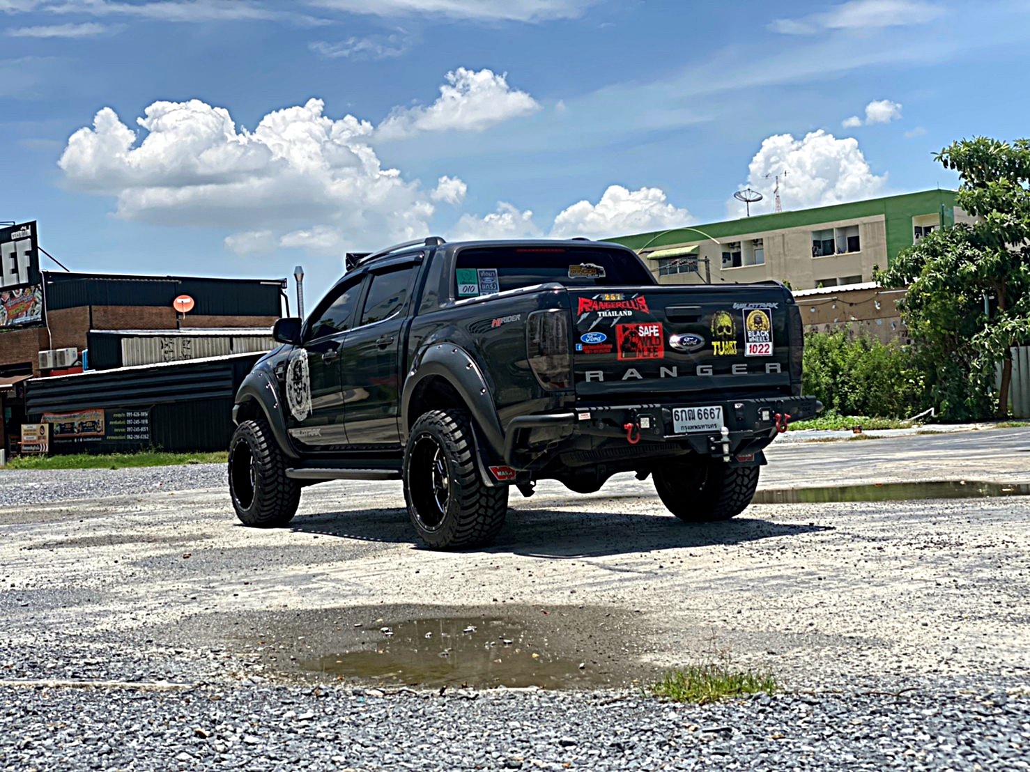 FORD WILDTRACK ทรงเมกา