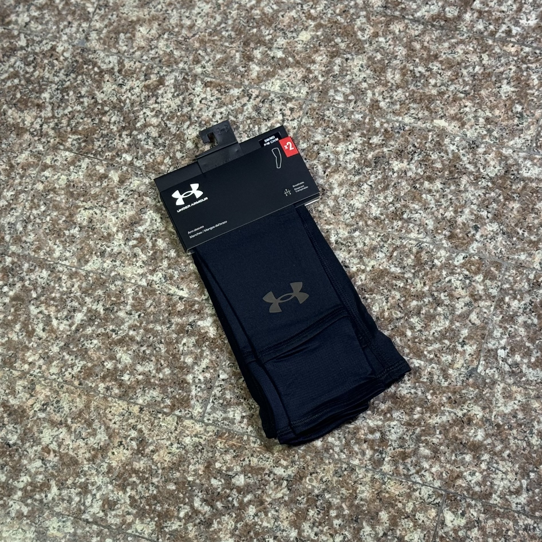 ปลอกแขน Under Armour Arm Sleeve ‘LIMITED’ (S/M)
