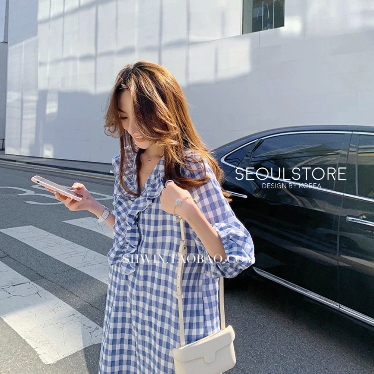 เดรสสก็อตฟ้าขาว