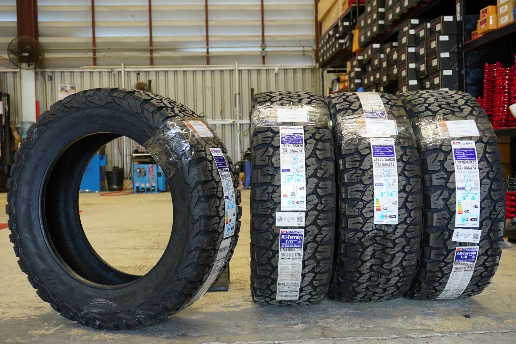 BF GOODRICH KO2 275/55-20 ราคาถูก ที่ STEP9