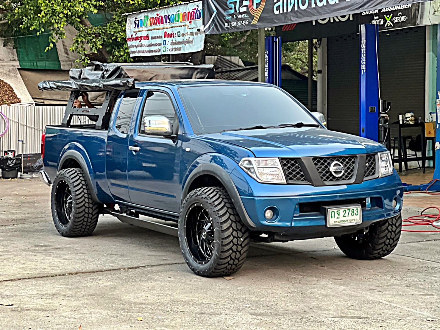 NISSAN_NAVARA_แปลงร่าง ทรงเมกา