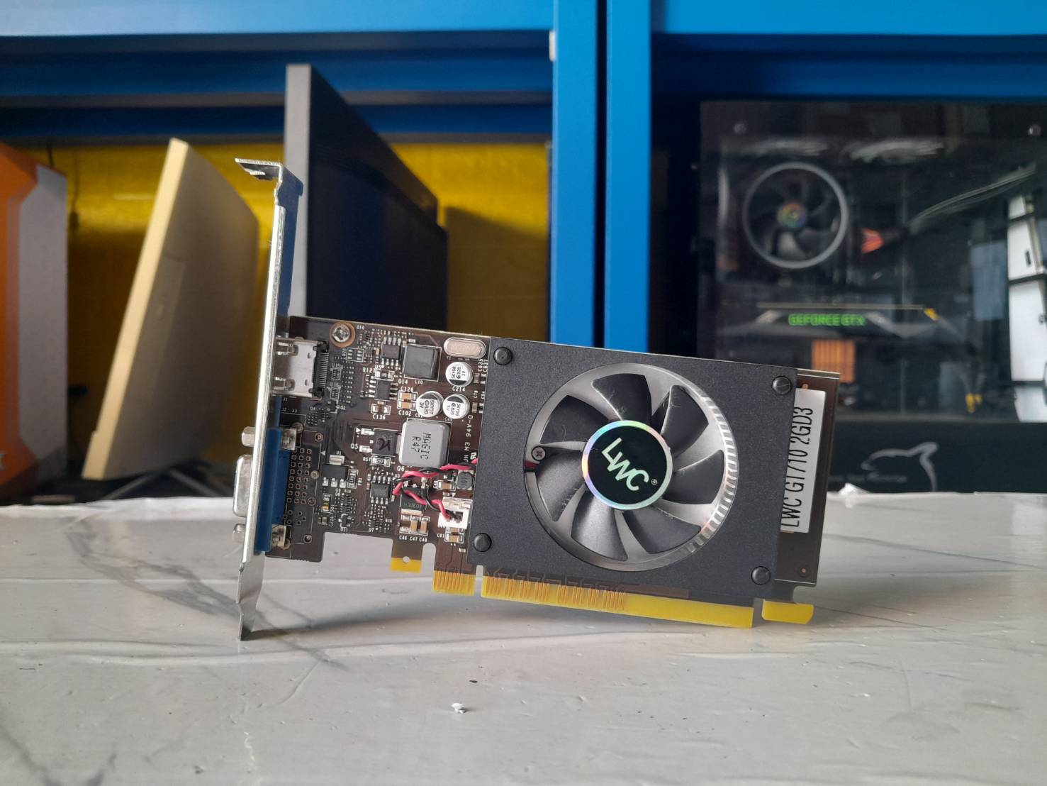 ** มือ 2 สภาพใหม่ ** การ์ดจอ GT710 2GB