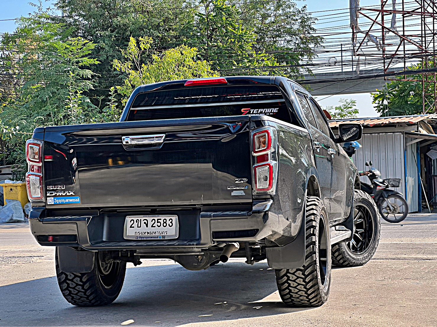 D-MAX ทรงเมกา งบ70000 จบตามนี้