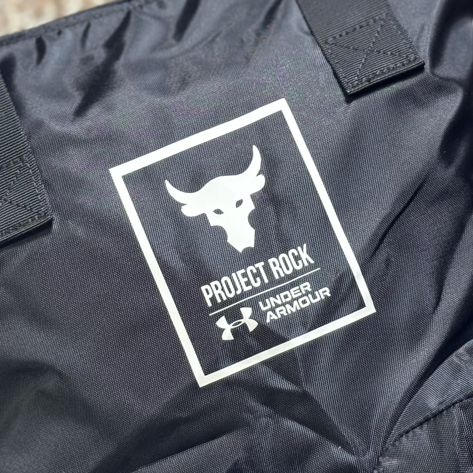 กระเป๋า Under Armour Project Rock Gym Sack ‘BLACK’ (19L)