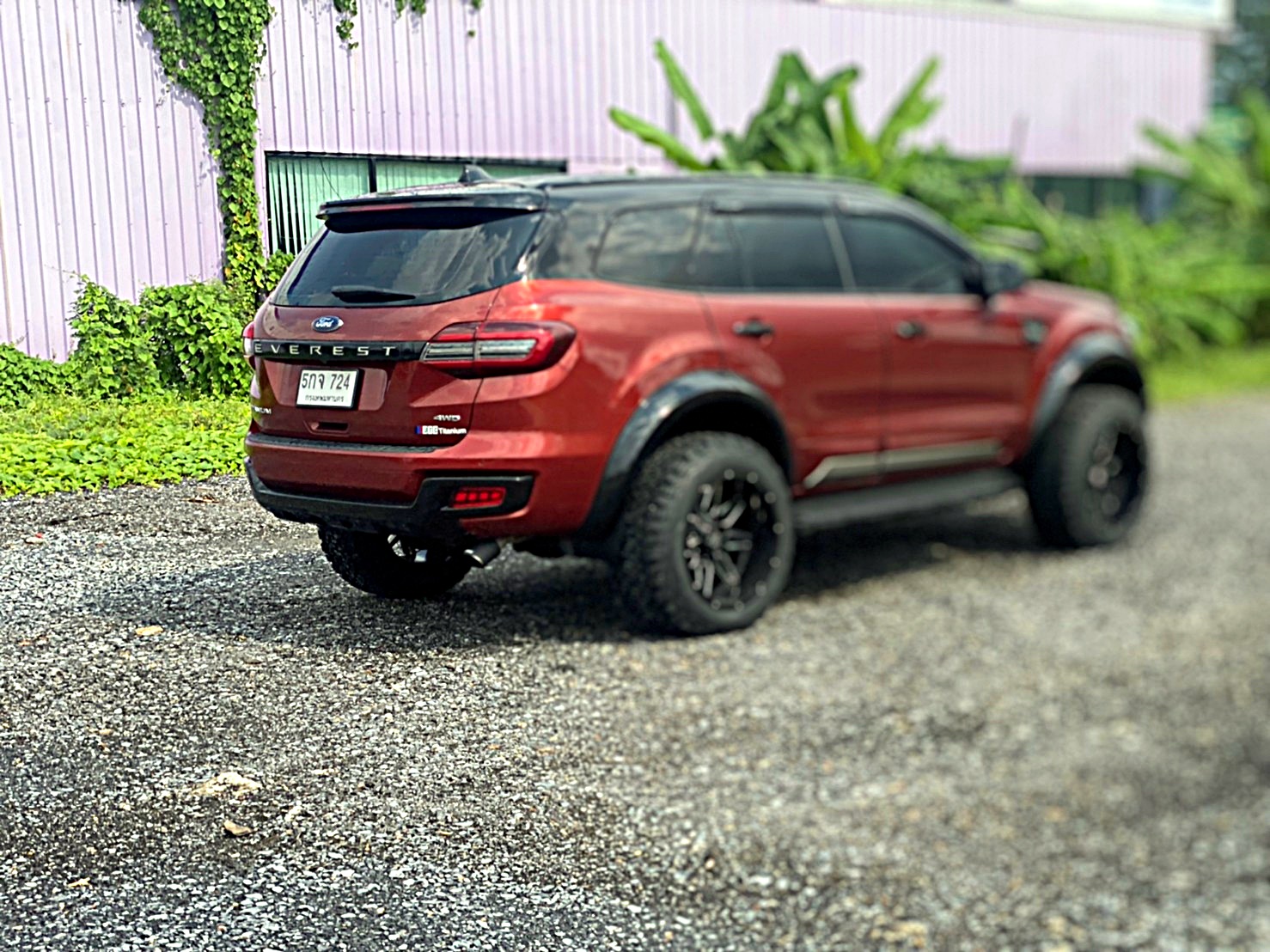 FORD EVEREST จัดทรงเมกาที่ STEP9