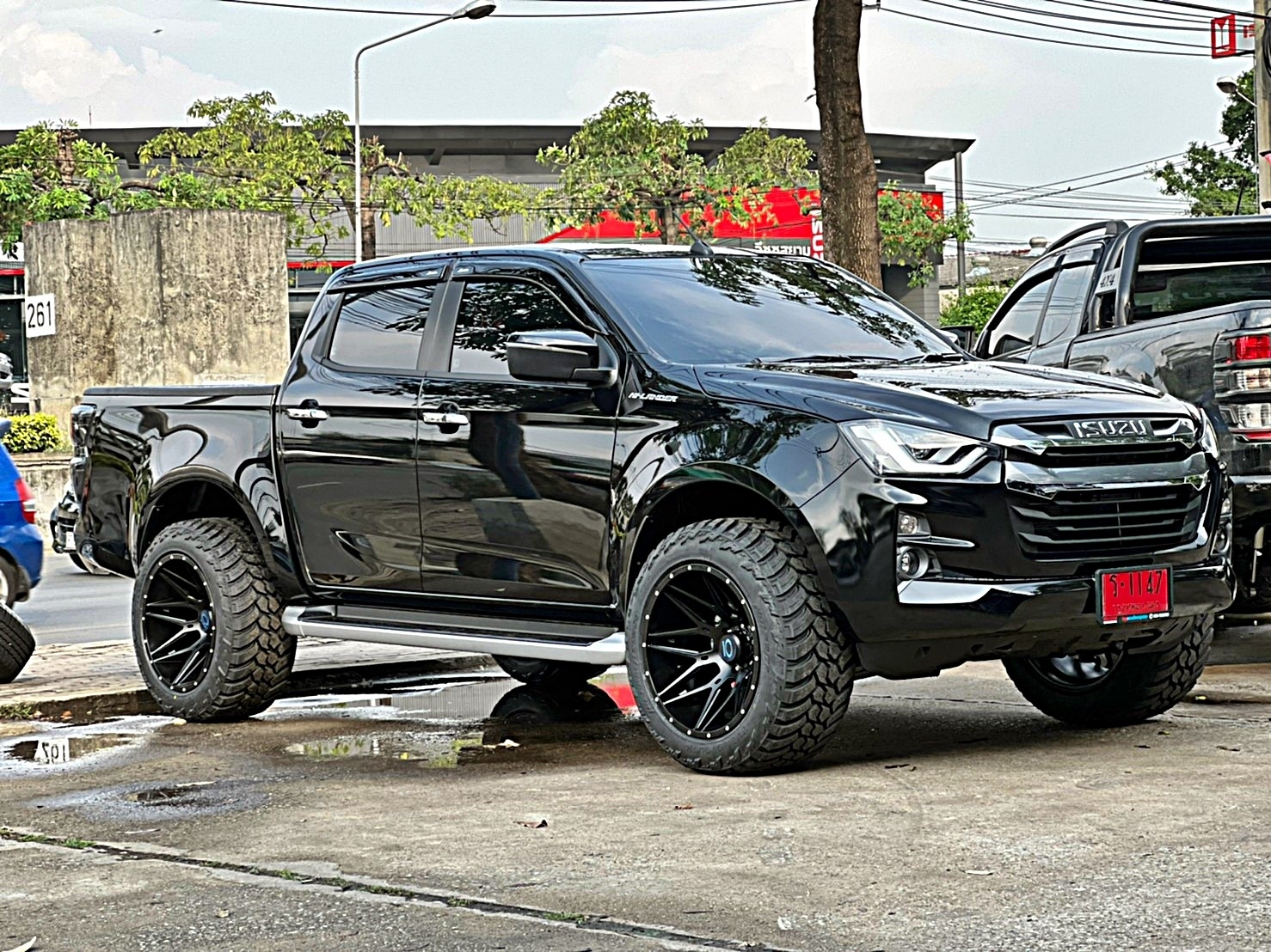 D-MAX 1.9 จัดทรงเมกา อย่างเทพ ที่ STEP9