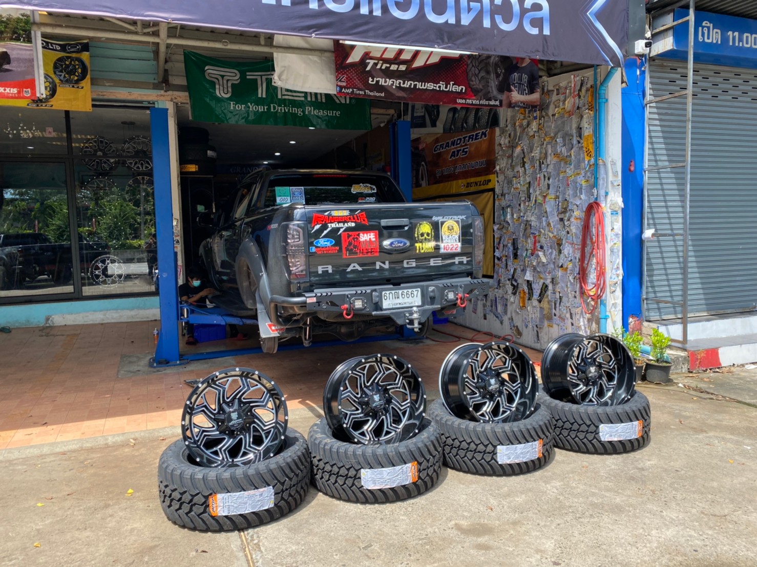 FORD WILDTRACK ทรงเมกา