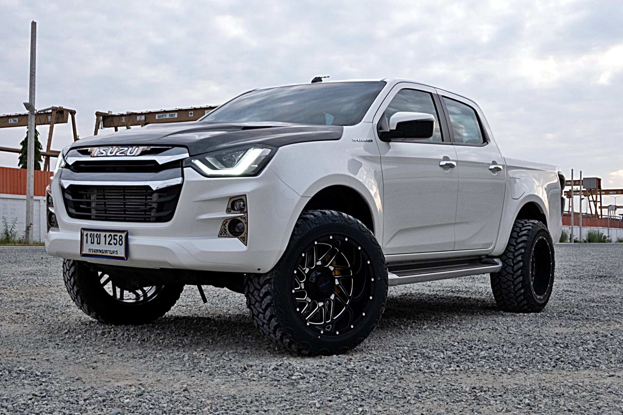 #จากตัวเตี้ยรถซิ่งสู่ตัวสูงทรงเมกา ที่ step9