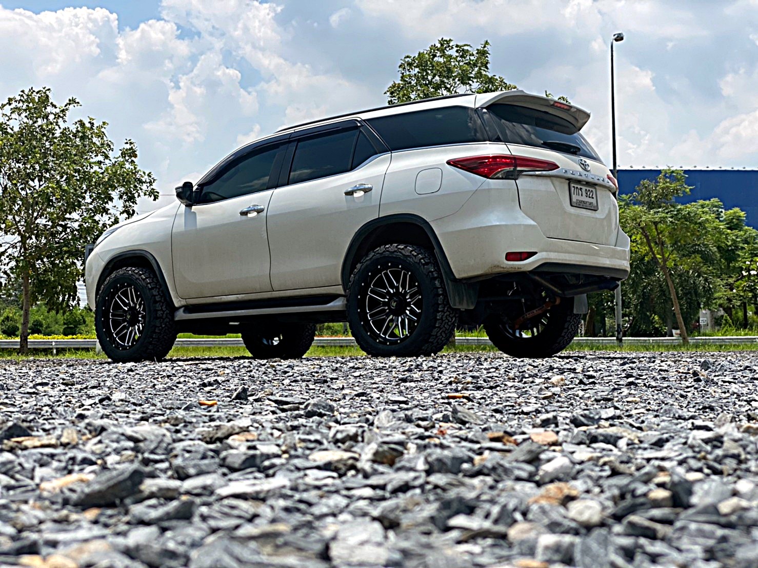 FORTUNER ล้อขอบ20 OFFROAD ที่ STEP9