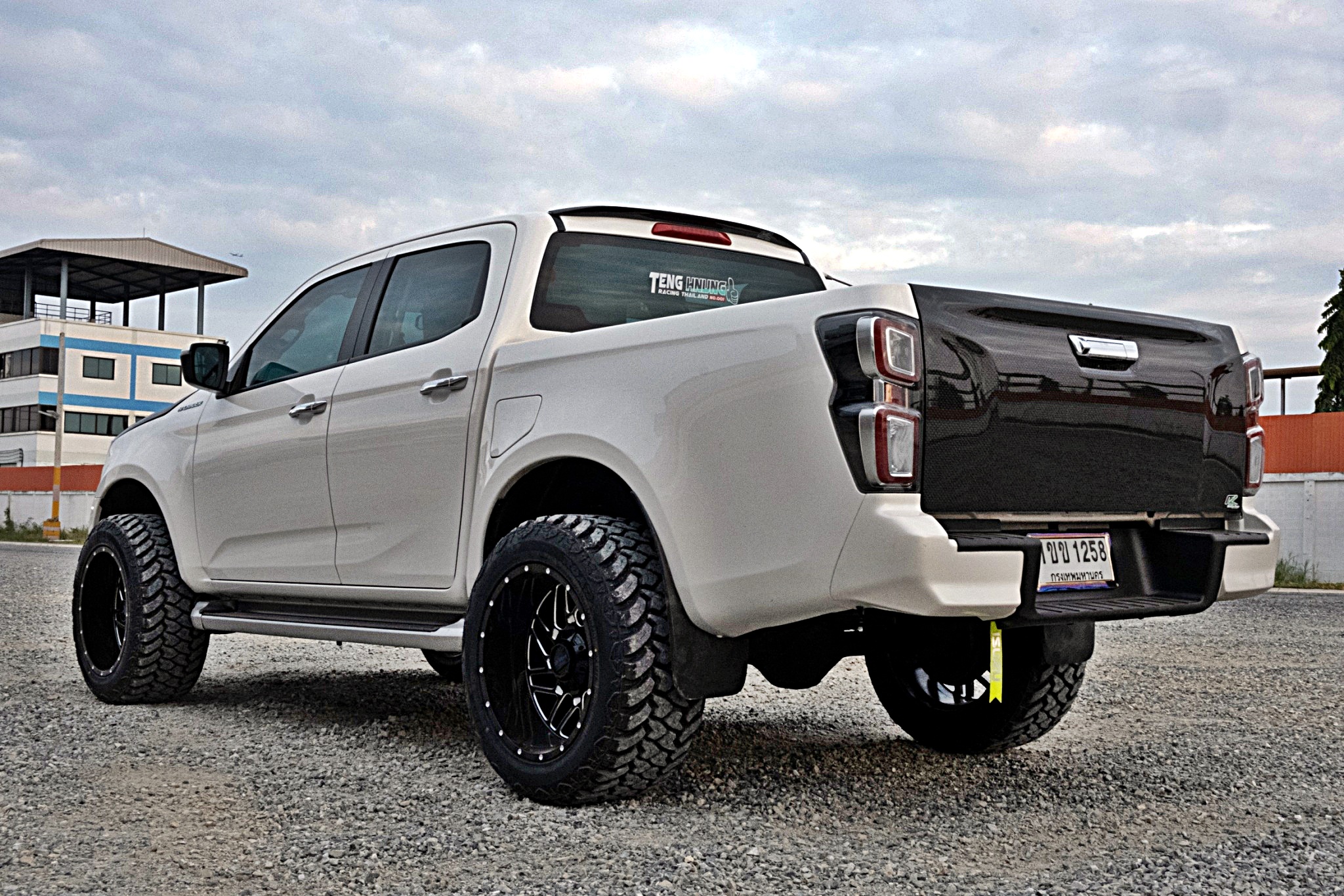 #จากตัวเตี้ยรถซิ่งสู่ตัวสูงทรงเมกา ที่ step9