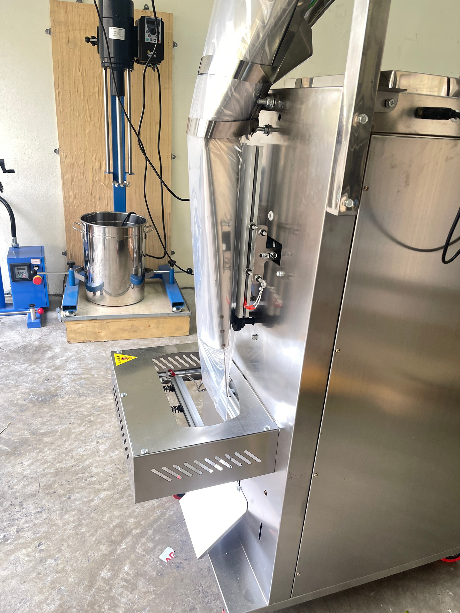 🌈DZD-420B เครื่องบรรจุเมล็ด แป้ง ใบชา แนวตั้งพร้อมซีลถุงไปในตัว