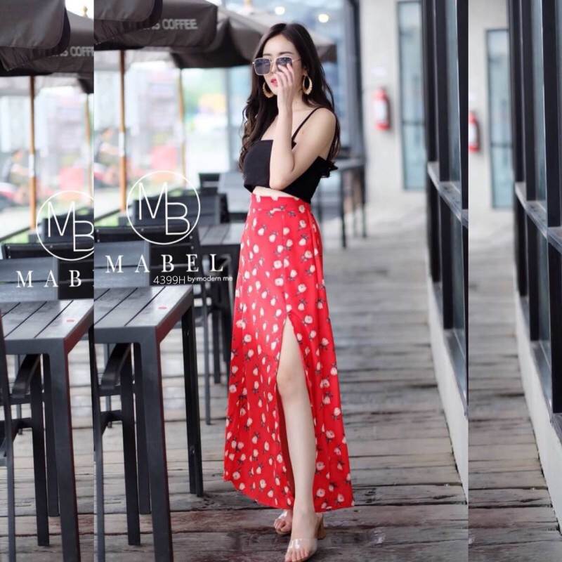 set 2 ชิ้น เสื้อสายเดี่ยว กับ กระโปรงผ่าหน้า