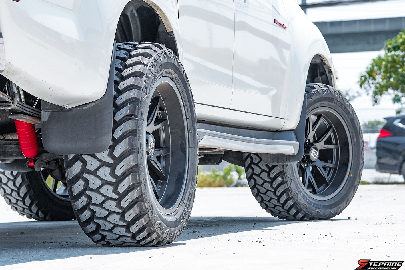 D-MAX จากสมุทรสาคาร แต่งเมกาครบชุดที STEP9