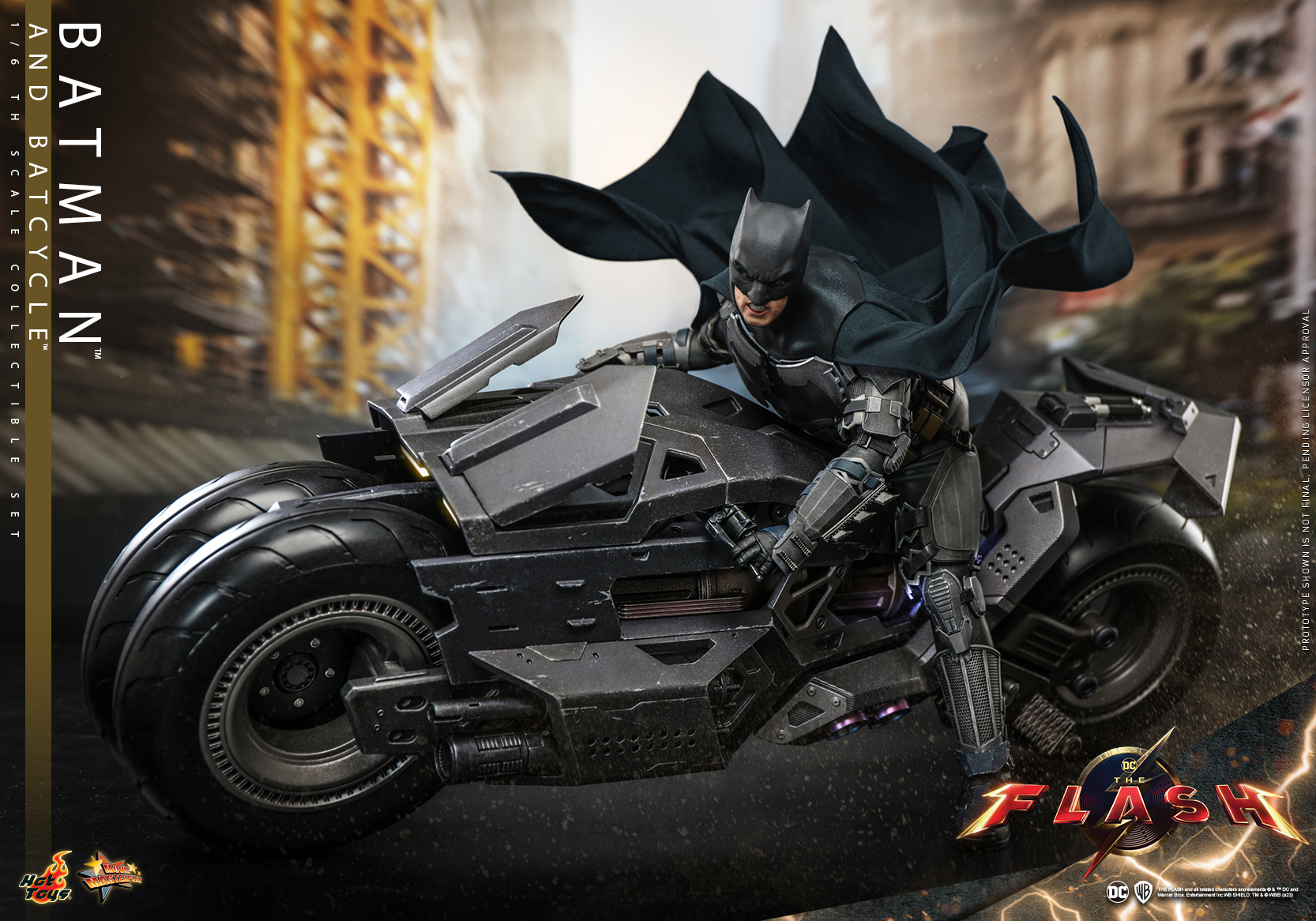 MMS705 - The Flash - 1/6th scale Batman and Batcycle