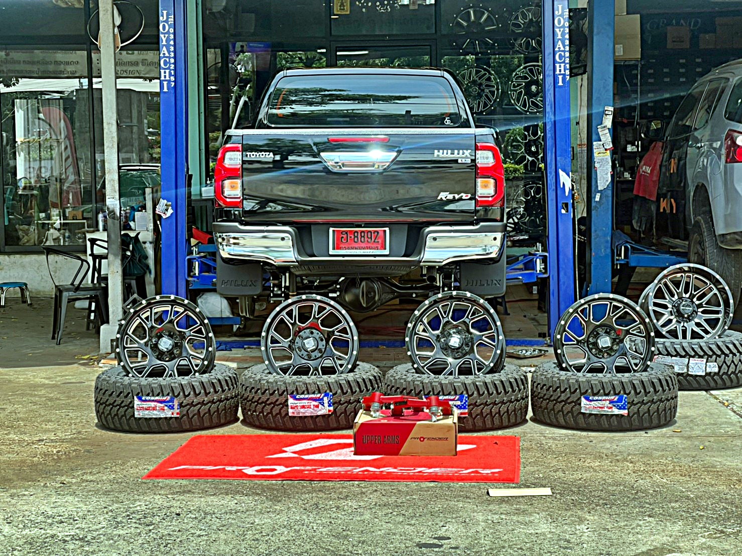 REVO_ทรงเมกา ยกแบบโช๊คเดิม