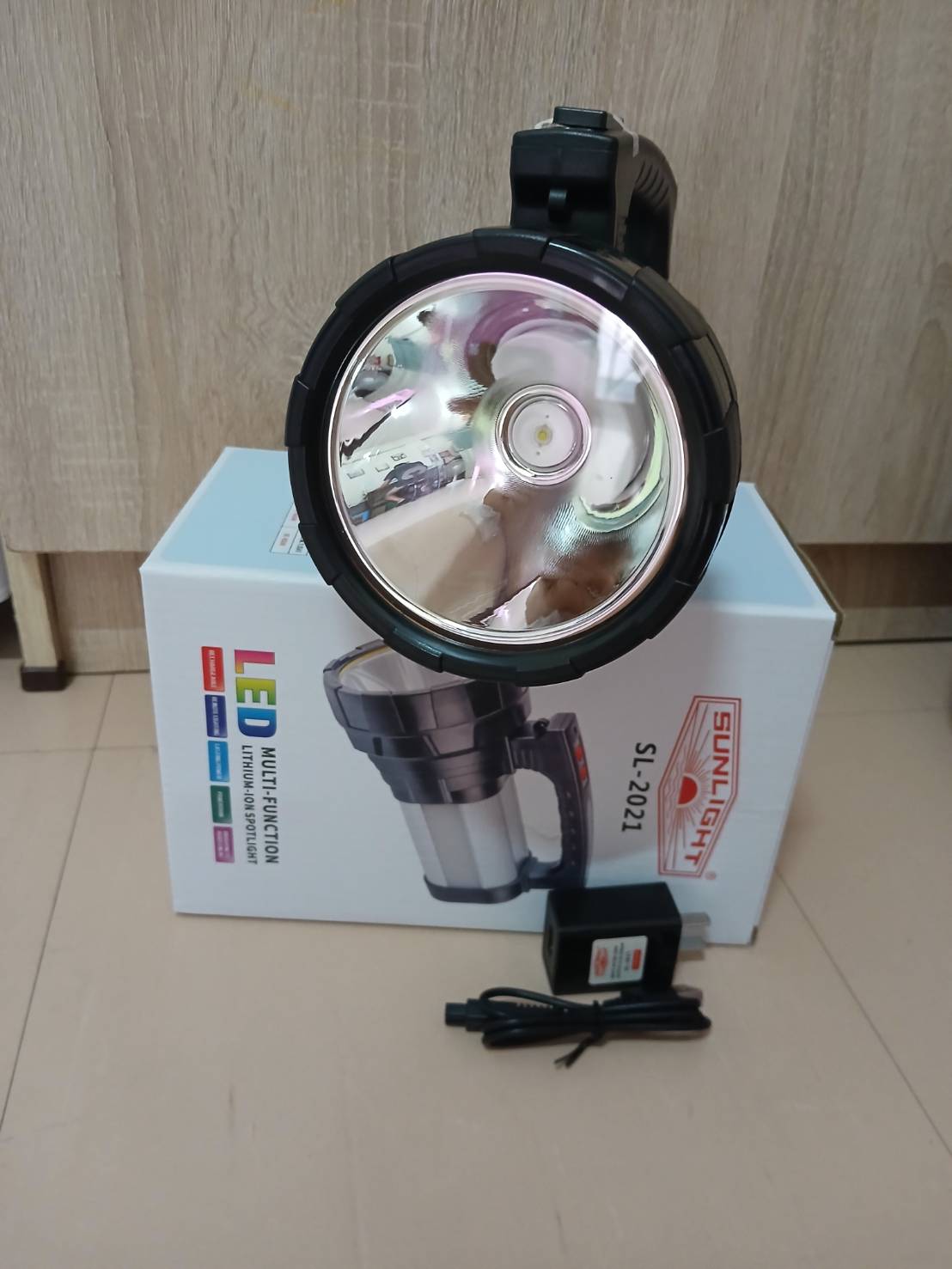 SUNLIGHT ไฟฉายสปอร์ตไลท์ LED ไฟ 3 ระบบ รุ่น SL-2021