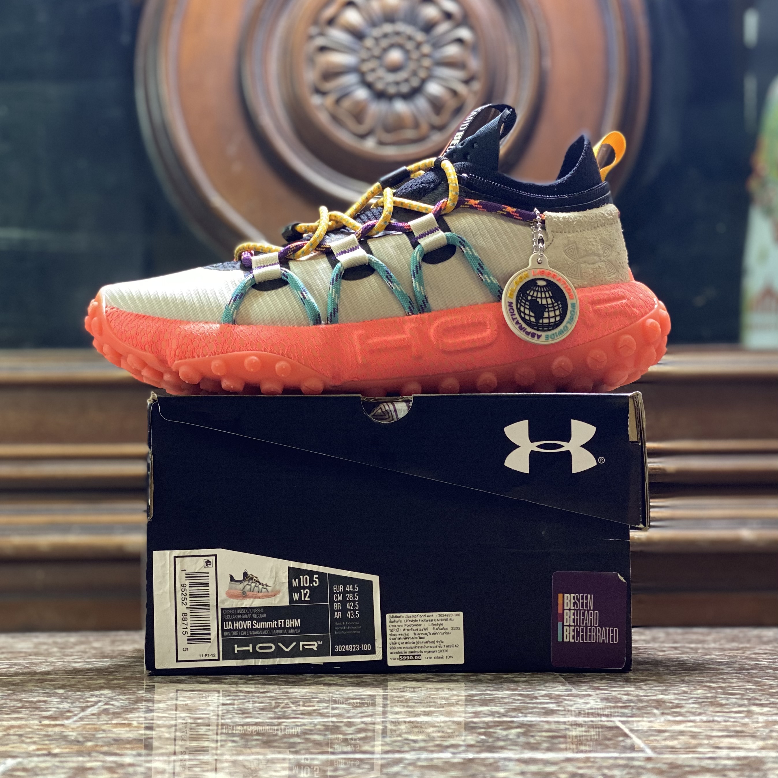 รองเท้าเดินป่า Under Armour HOVR Summit FT BHM ‘EXCLUSIVE’ (M8.5/9US)