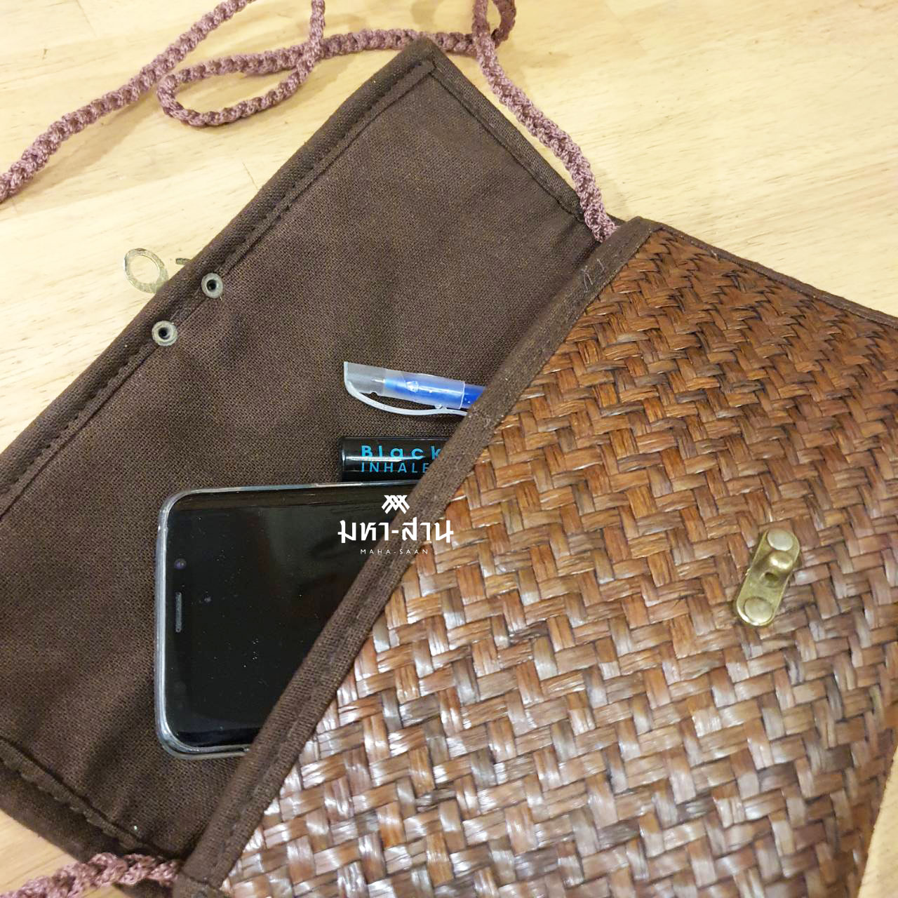 กระเป๋ากระจูด สะพายข้าง แต่งผ้าไทย คละสีทักแชท❣