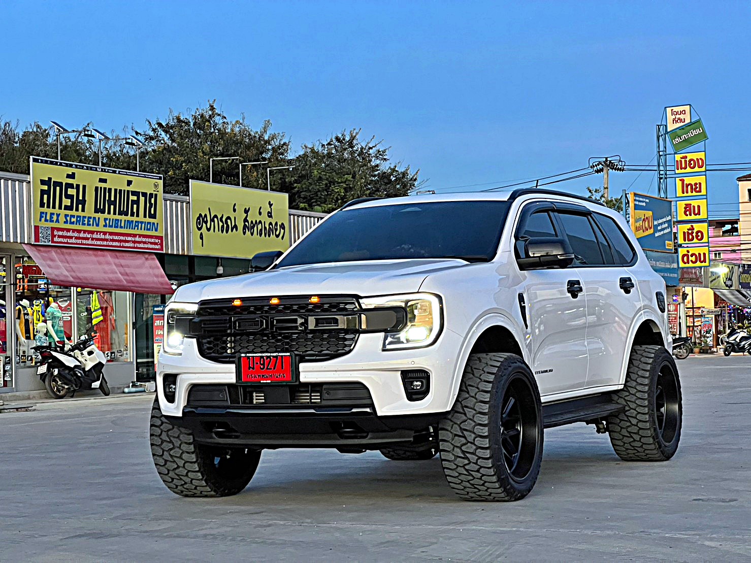 FORD EVEREST NEXTGEN ล้อแท้ HOSTILE H120 ขอบ22 ที่ STEP9