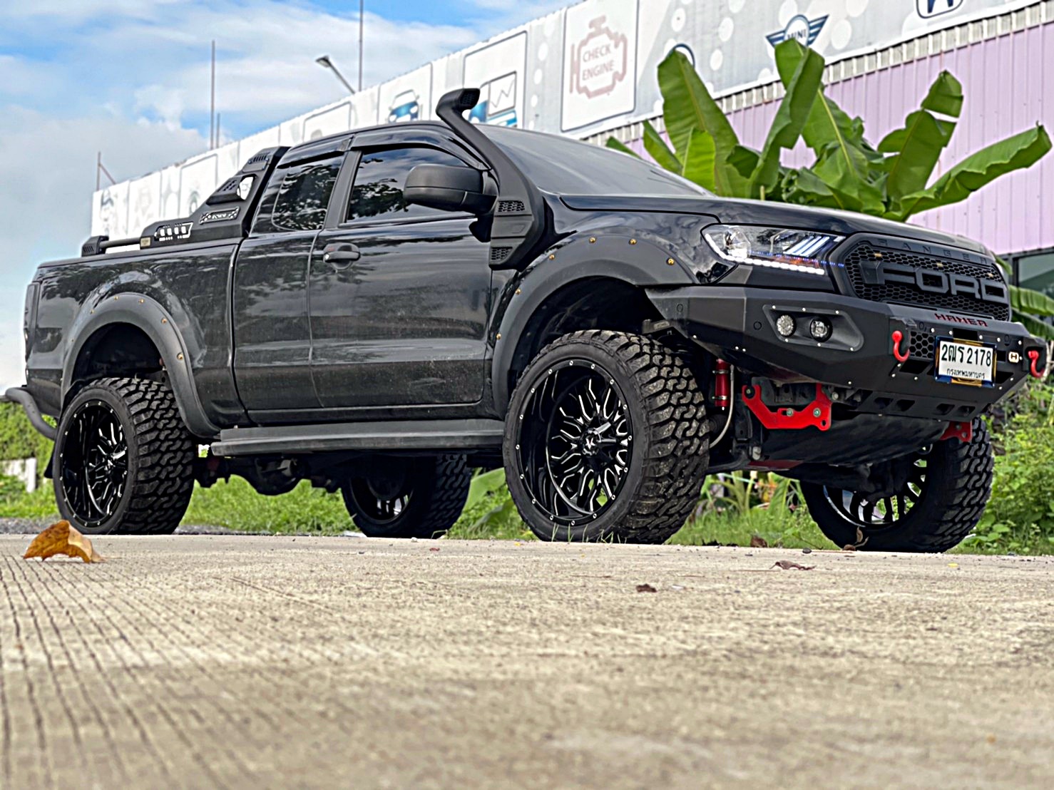 FORD RANGER จัดทรงเมกา ขอบ22 ที่ STEP9