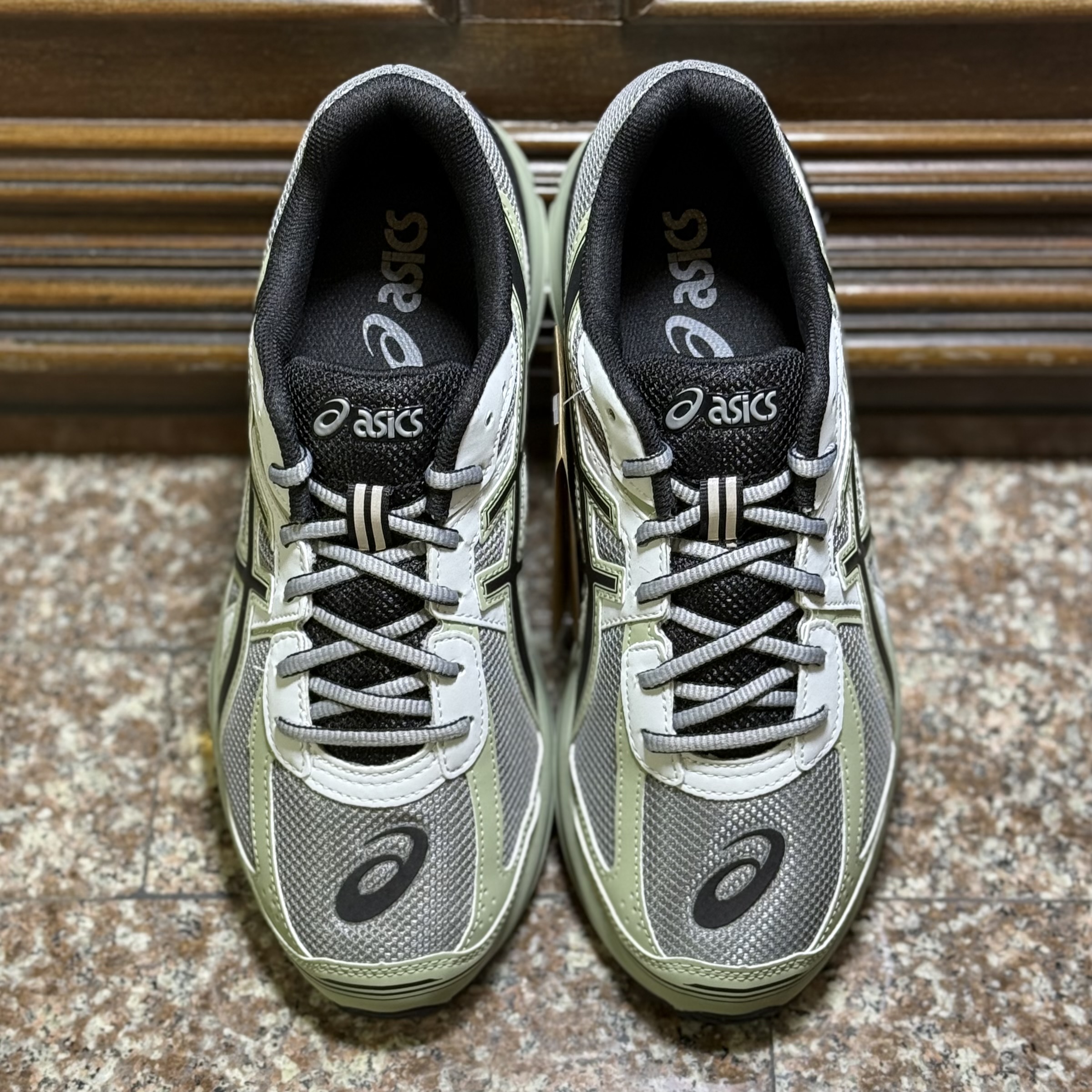 รองเท้า ASICS JOG 100S ‘Sheet Rock’ (M6/8/8.5/9/9.5/10/11.5US)