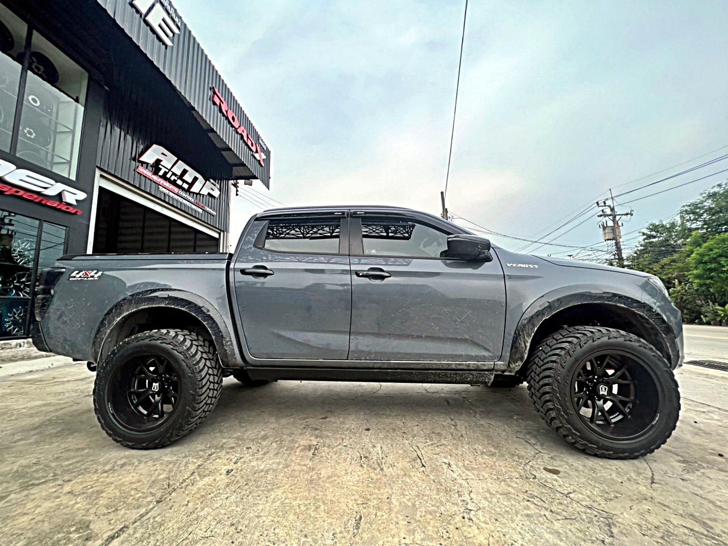 D_MAX_ทะเบียนนครปฐม ทำทรงเมกาที่ STEP9