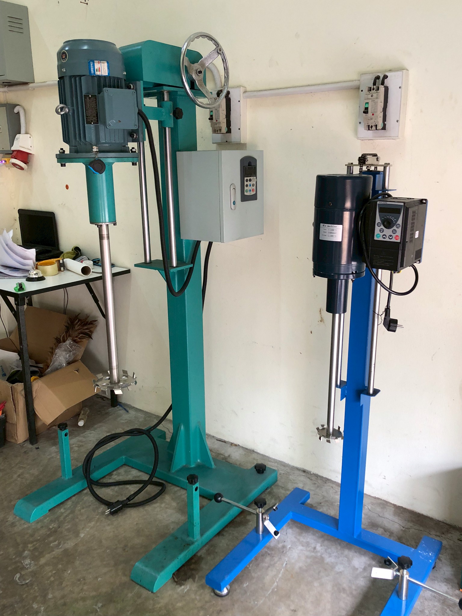 RL-FL2.2 เครื่องปั่นครีม เครื่องผสมของเหลว