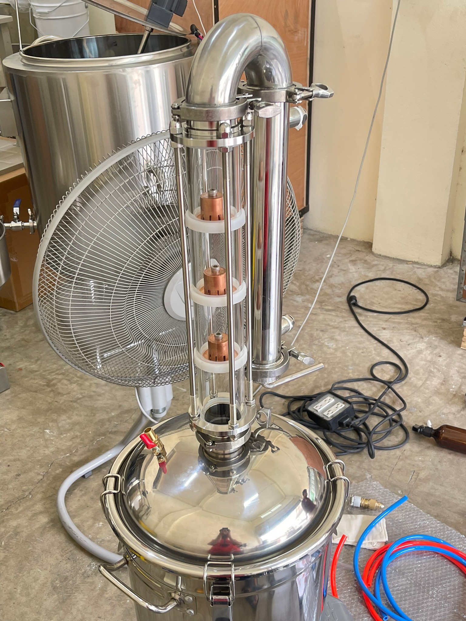 Yantai-09 เครื่องกลั่นน้ำมันหอมระเหย กลั่นสุรา กลั่นแอลกอฮอล์