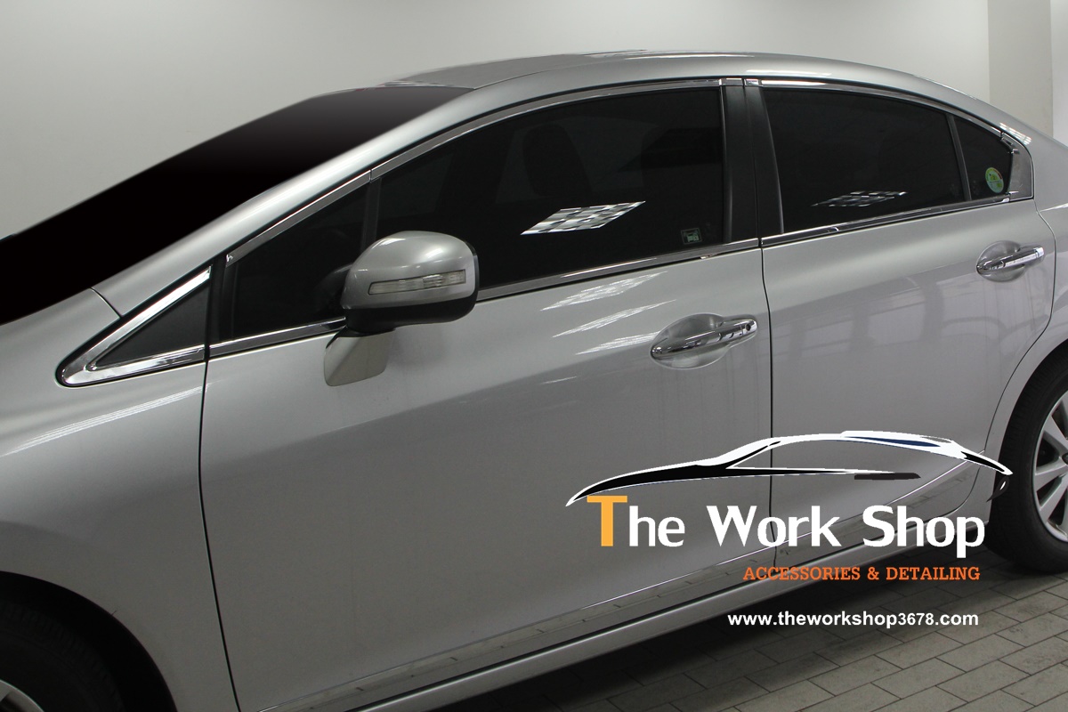 Luxury Chrome Sun Visor (Sangcarful) for Civic All New - ชุดคิ้วโครเมี่ยมแต่งขอบกระจกด้านล่าง