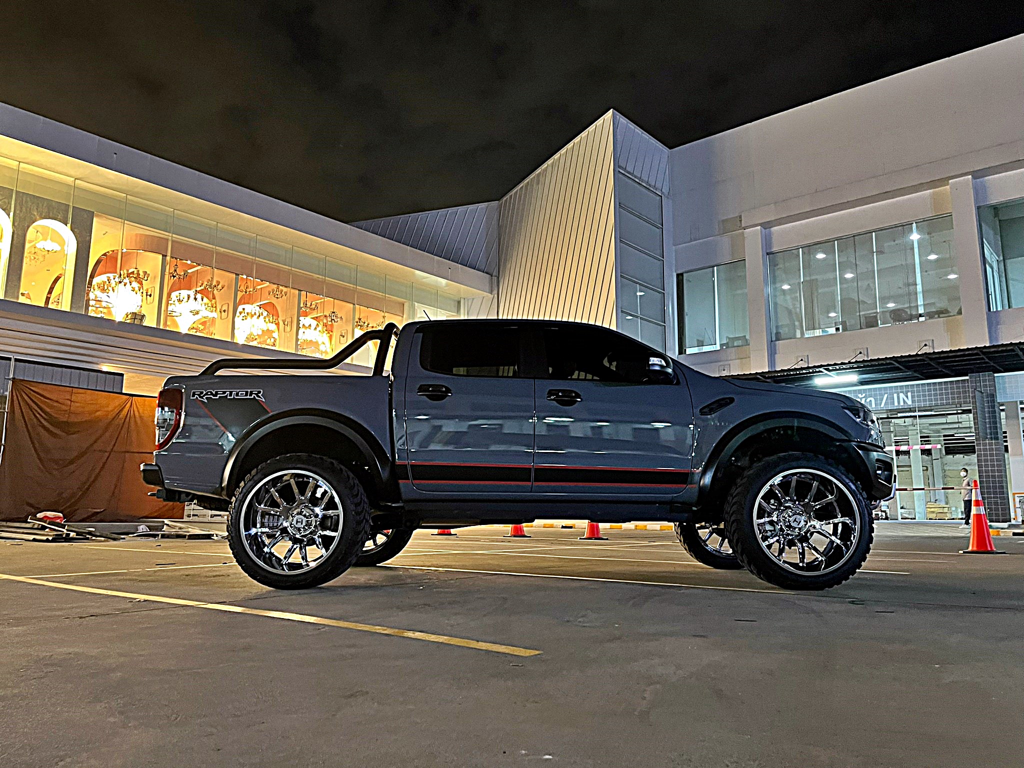 RAPTOR โคตรหล่อ ล้อ HOSTILE H113 ขอบ24 โครเมี่ยม
