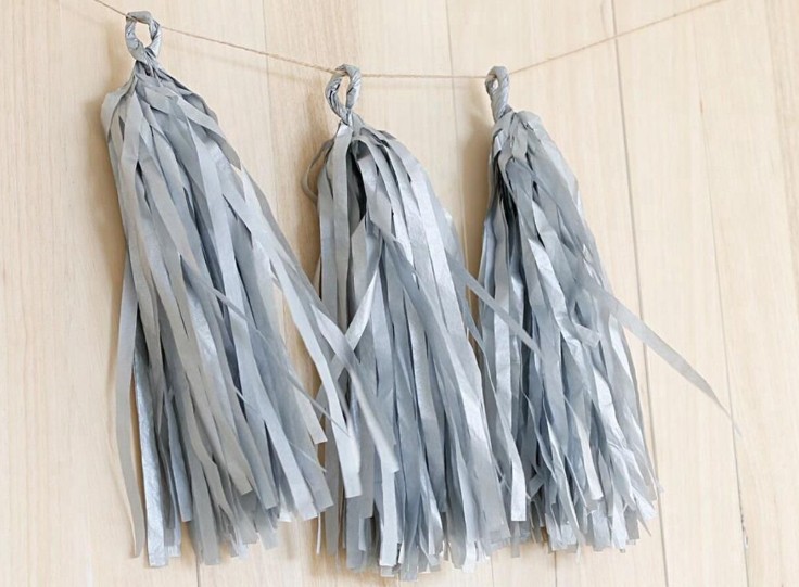 พู่กระดาษ สีเทา (1แพค มี 5 ชิ้น)