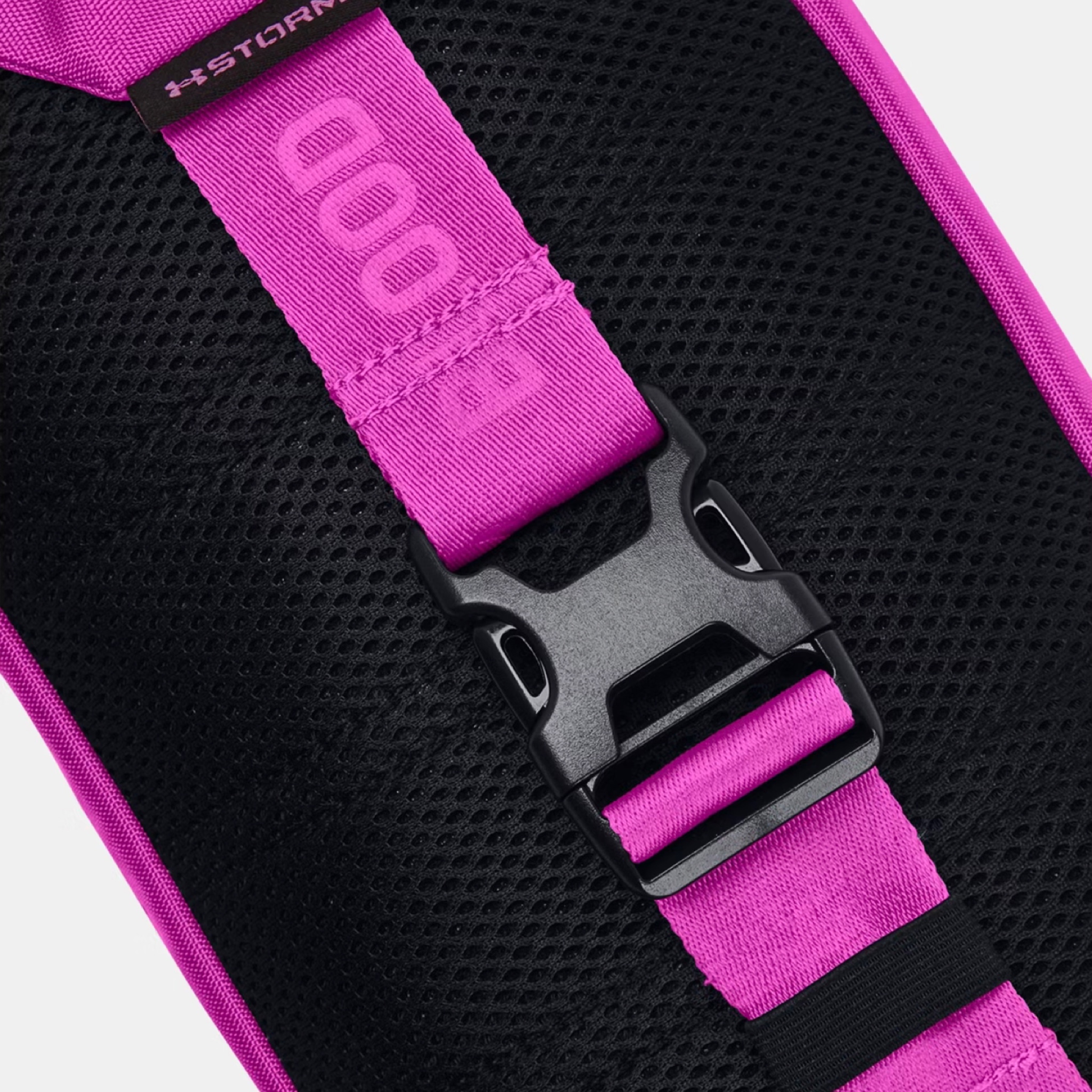 กระเป๋า Under Armour Project Rock Waist Bag ‘Vivid Magenta’