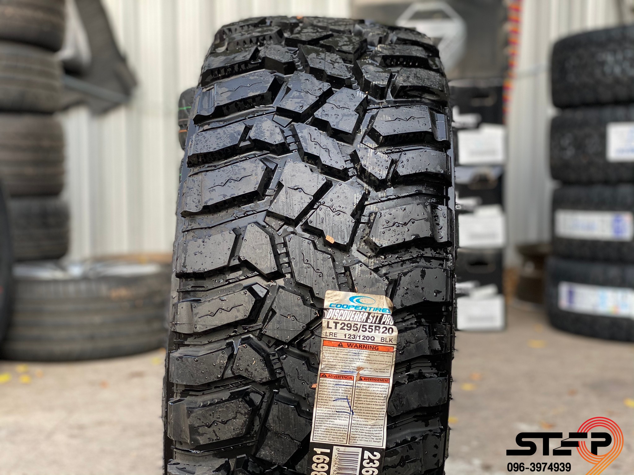 COOPER STT PRO 295/55-20 เส้น 8500 ปกติ 15000 ปี17