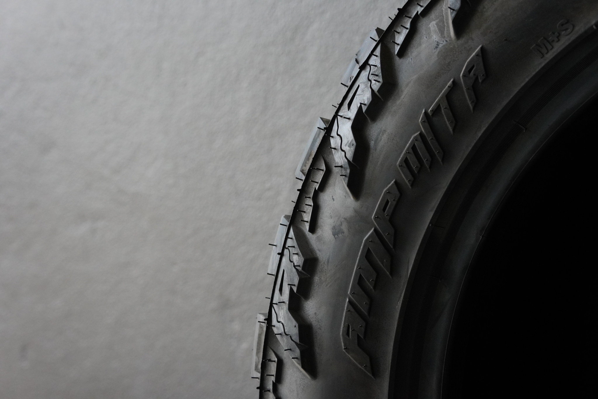 AMP MTA 285/55-20 ราคาถูกที่ STEP9 เท่านั้น